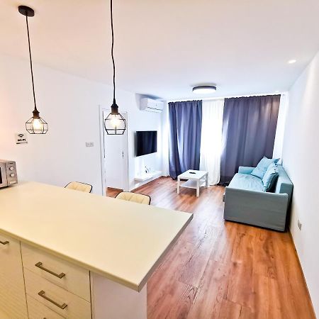 Citycenter Boutique Apartment ลาร์นาคา ภายนอก รูปภาพ