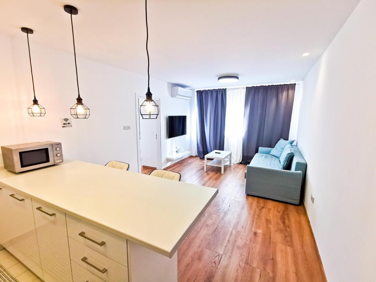 Citycenter Boutique Apartment ลาร์นาคา ภายนอก รูปภาพ