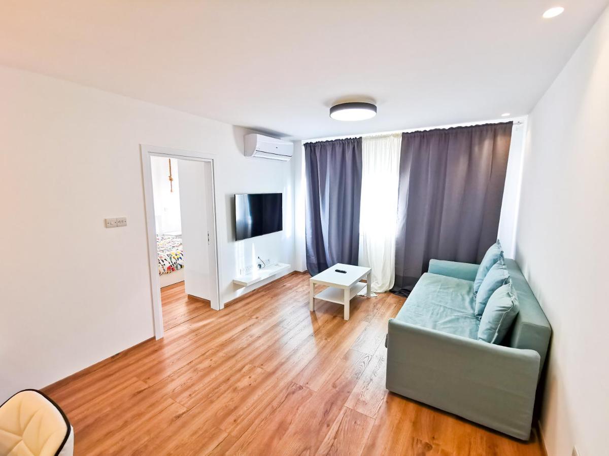 Citycenter Boutique Apartment ลาร์นาคา ภายนอก รูปภาพ